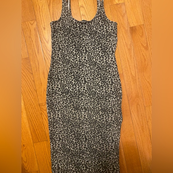 Grey leopard print Bodycon dress - Picture 5 of 7